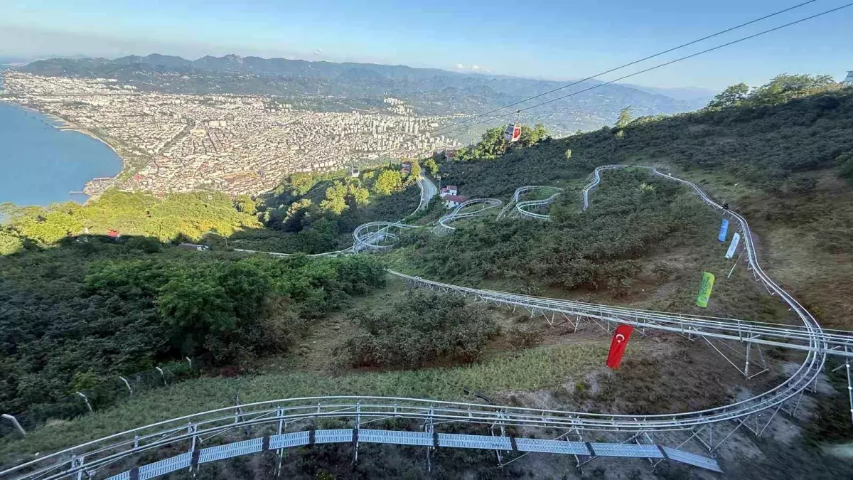Ordu\'da Dağ Kızağı ve Sosyal Tesisleri Açıldı
