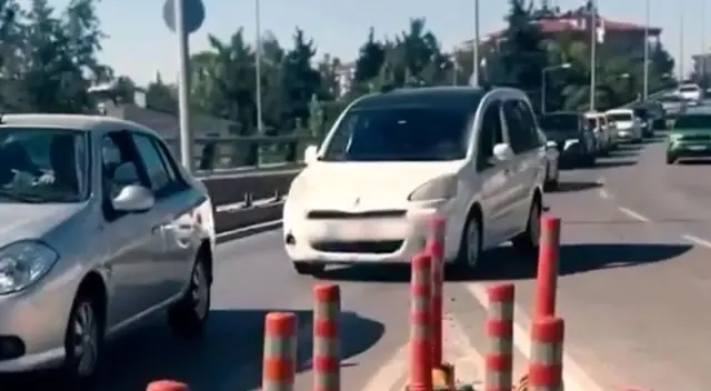 Trafikte 'kaynak' yapanlar yandı! Polis tek tek tespit edip, 4 milyon lira ceza kesti