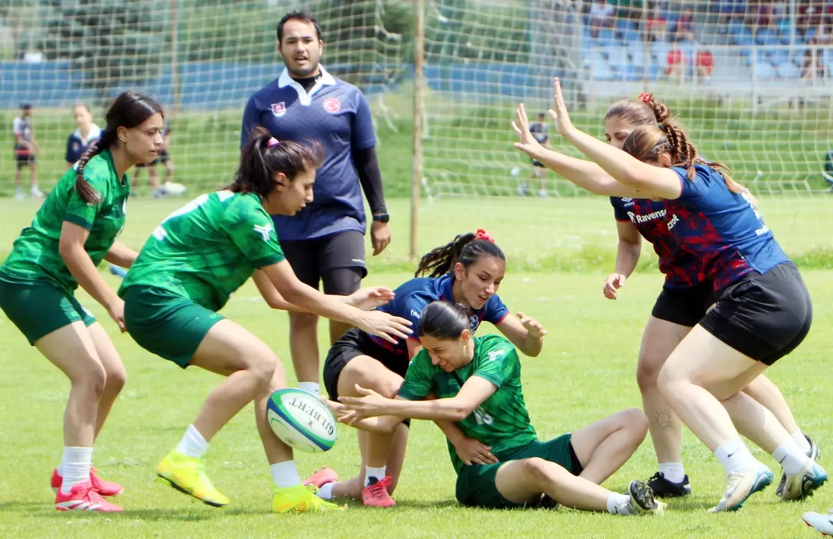 Erzurum\'da Ragbi Müsabakaları Heyecan Yarattı