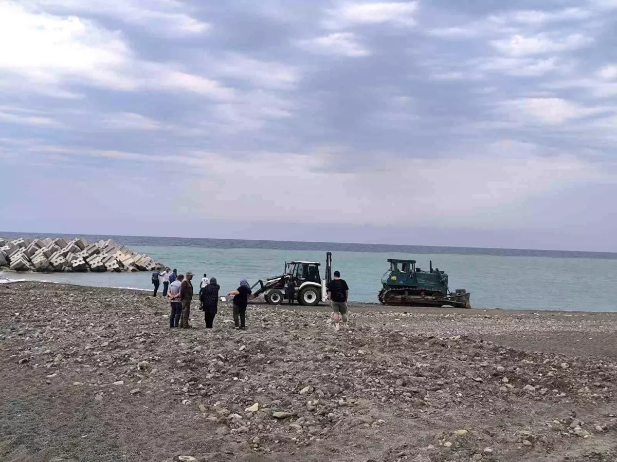 İş makinesinin altında kalan kadın hayatını kaybetti