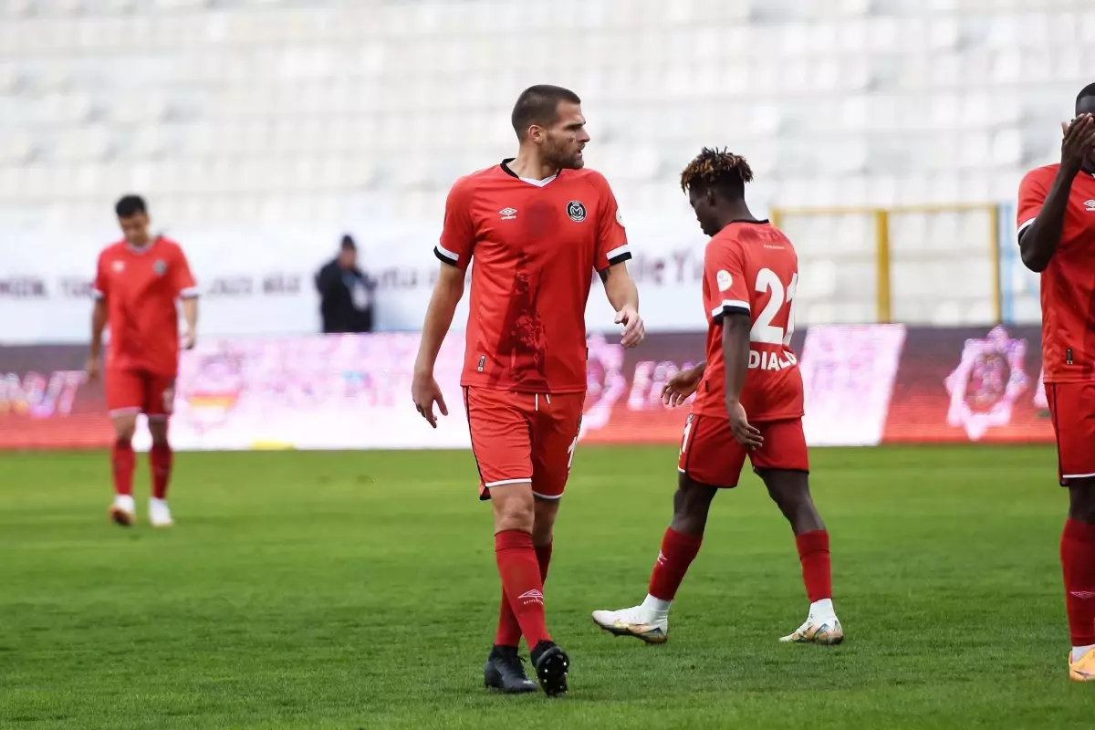 Manisa FK, Dino Arslanagic ile yolları ayırdı