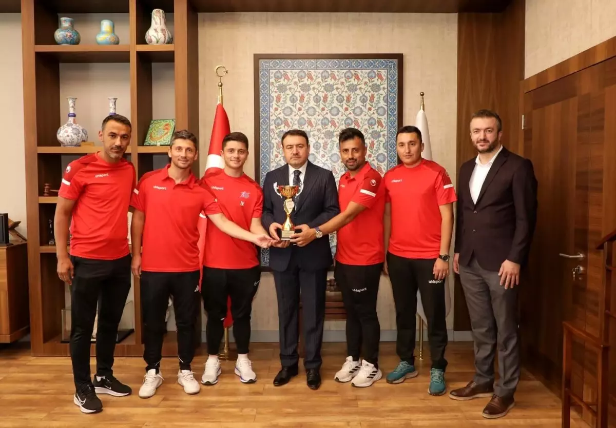 Kütahya Ayak Tenisi Takımı Şampiyon!