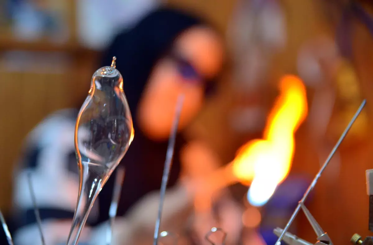 Cam Sanatçısı Fatma Turan\'ın Başarı Hikayesi