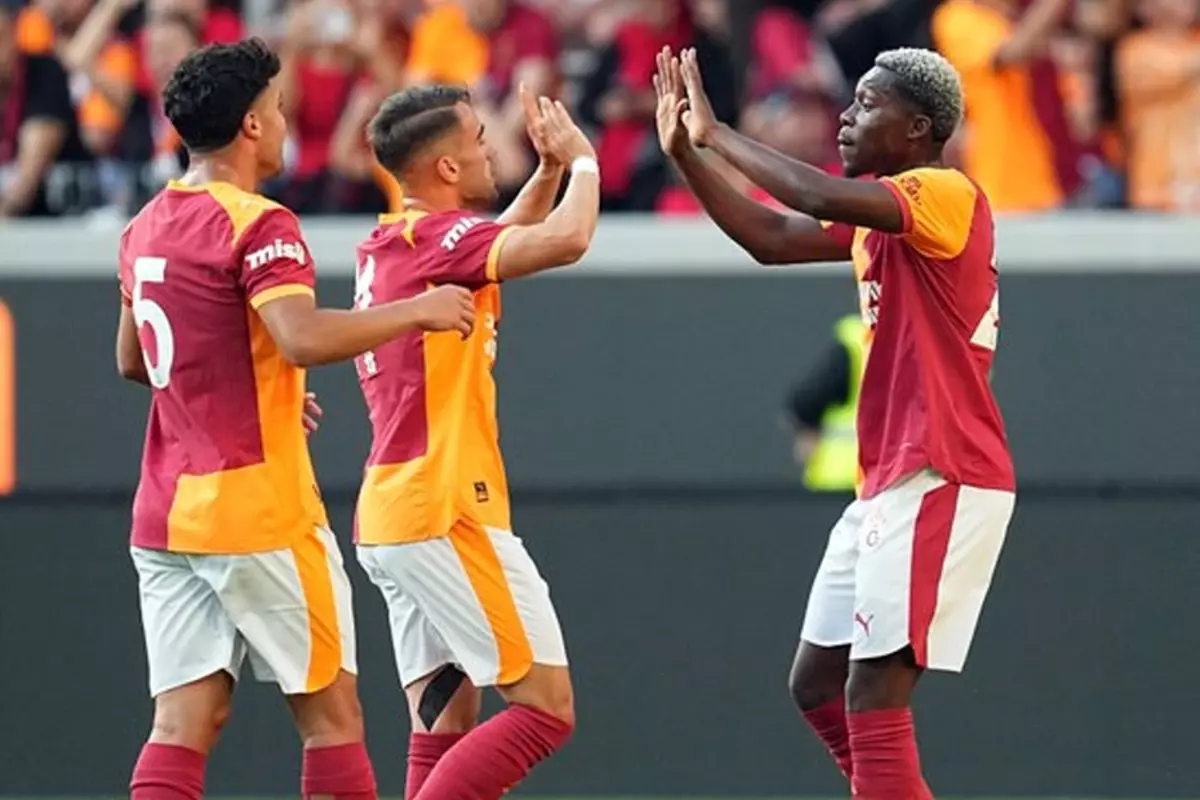 Galatasaray, Admira Wacker\'i 2 golle geçti