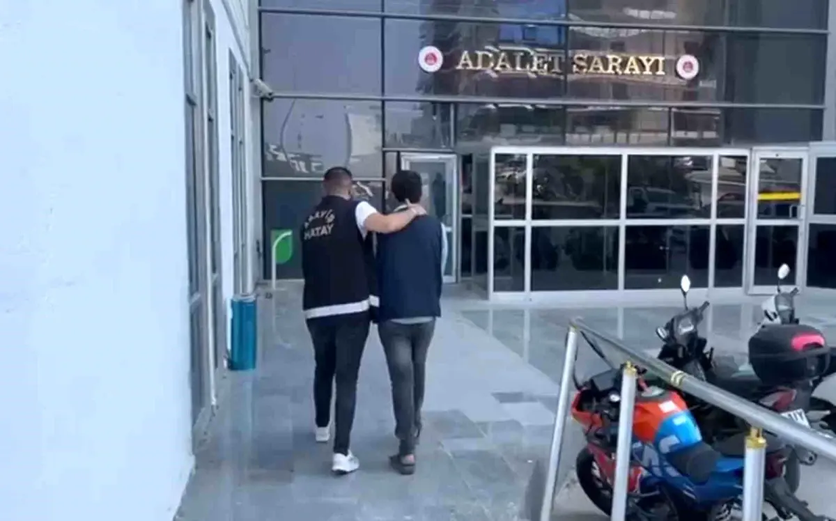 Hatay\'da Göçmen Kaçakçısı Yakalandı