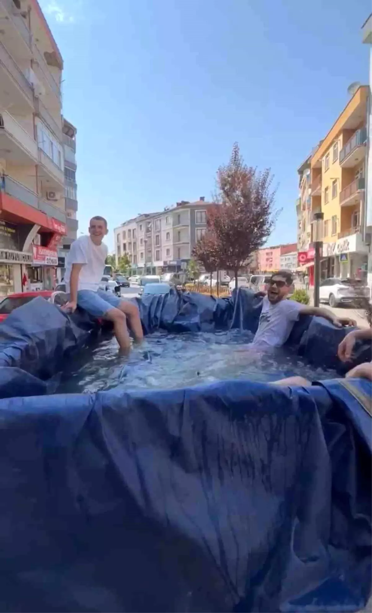Gençlerden Mobil Havuz İnovasyonu