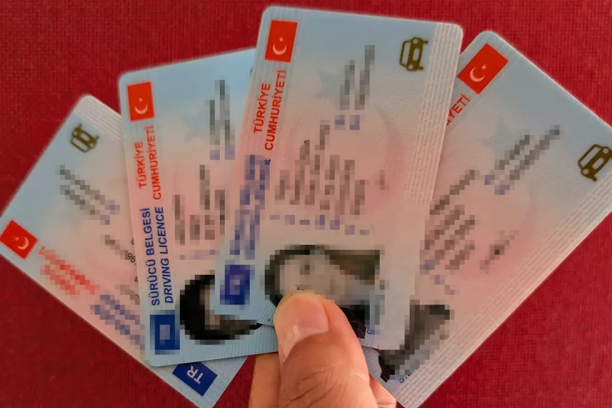 3 milyon ehliyet çöp olacak! Sürücüler dikkat, 10 gün kaldı