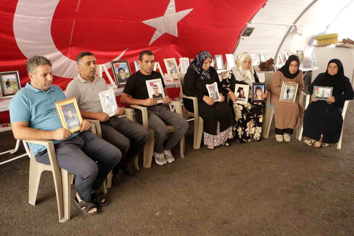 Diyarbakır\'da Evlat Nöbeti Devam Ediyor