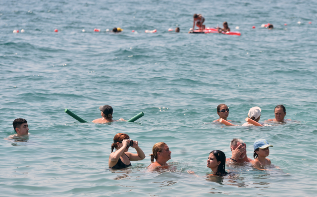 Antalya'da Hava Sıcaklığı 46,6 Dereceye Ulaştı