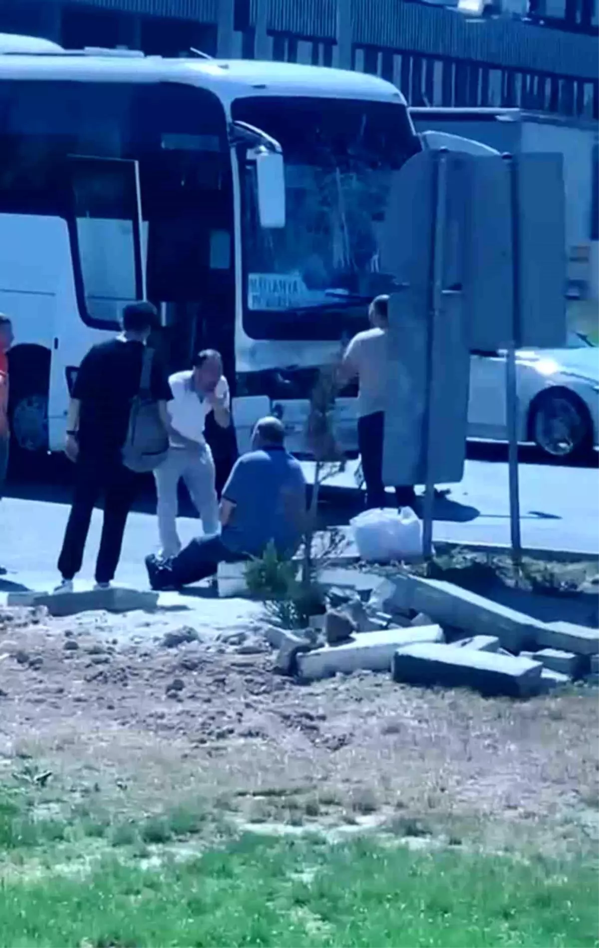 Kütahya\'da İşçi Servisi Tankere Çarptı