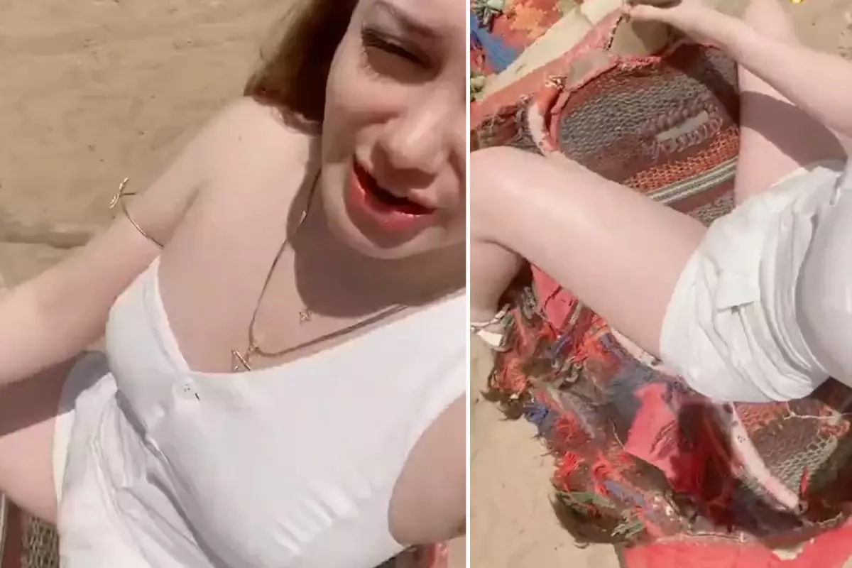 Mısır\'da kısa şortla deveye bindi, sonrasında olanlar inanılmaz