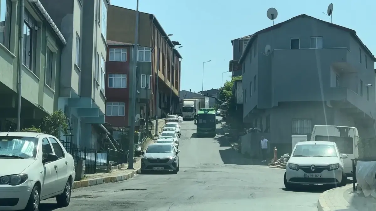 Sarıyer\'de Traş Tartışması Kanlı Bitti
