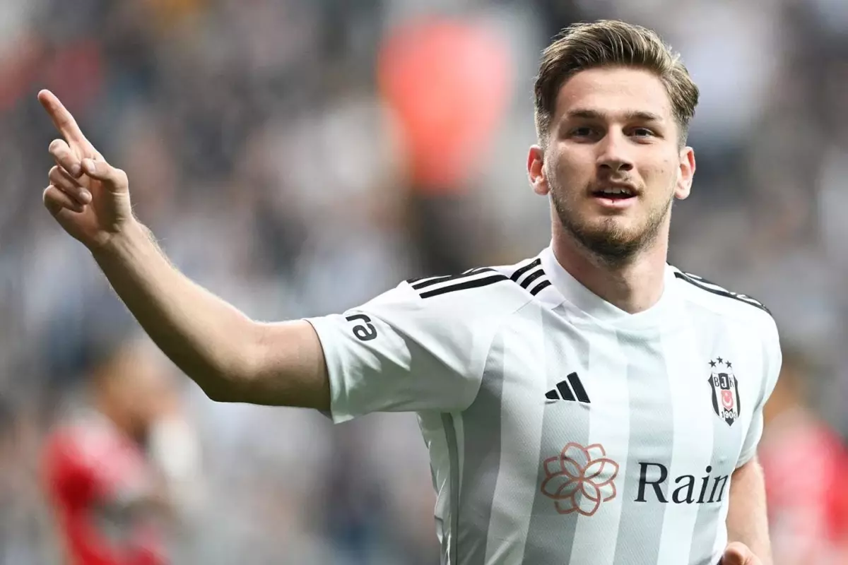 Semih Kılıçsoy 14 milyon euro zorunlu opsiyonla birlikte İtalya\'ya transfer olma yolunda