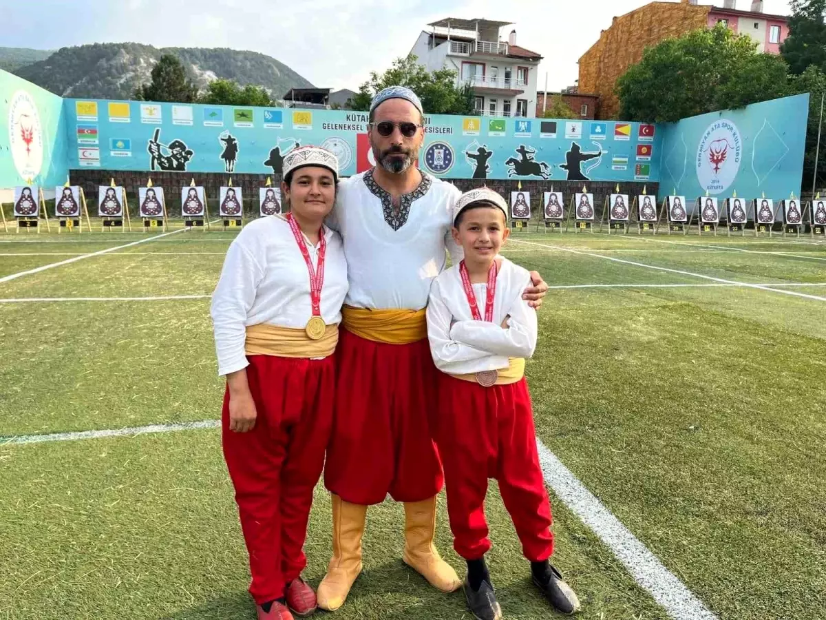 Aydınlı Minik Okçular Türkiye Birincisi Oldu