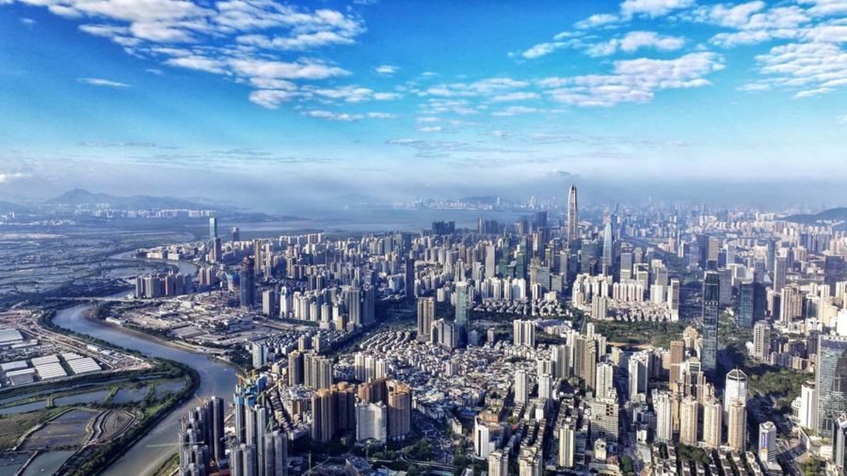 Shenzhen, Dış Ticarette Liderliğini Pekiştiriyor