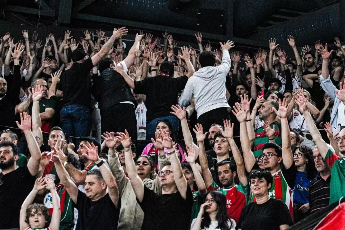 Karşıyaka\'ya 15 yıl sonra kötü haber