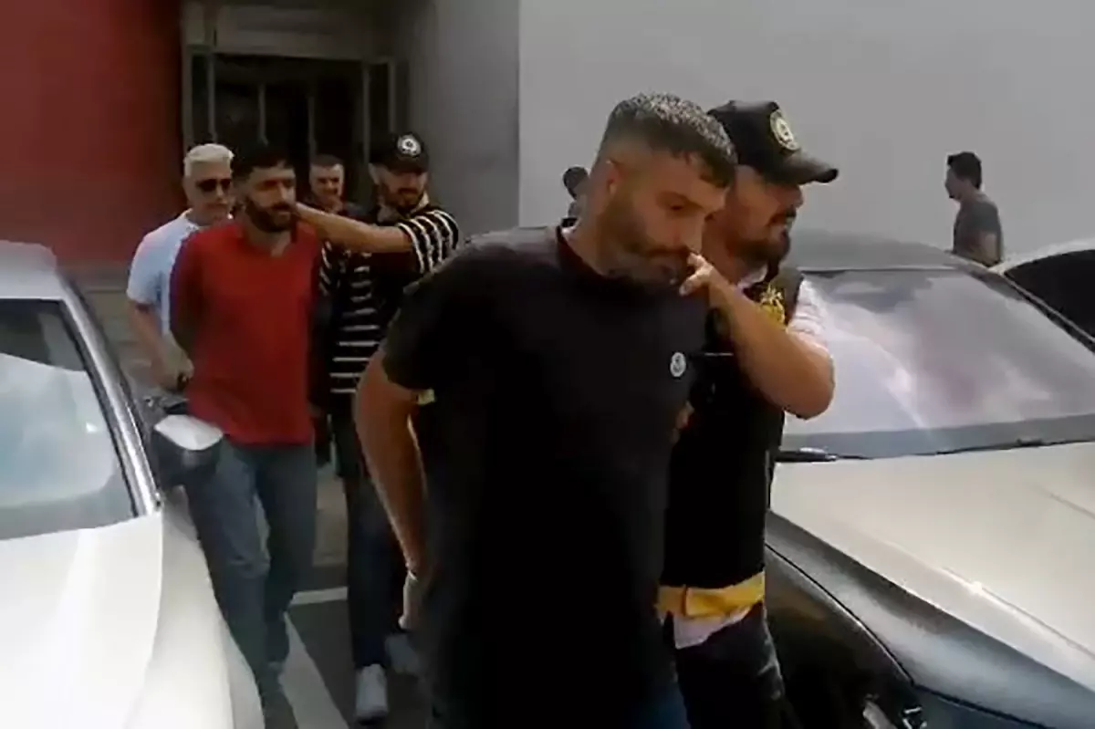 Adana\'da Dolandırıcılık Operasyonu