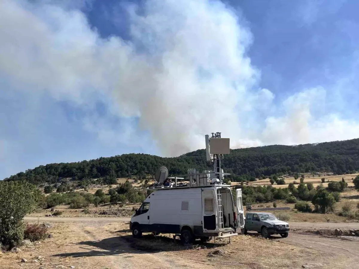Eskişehir\'de Orman Yangınına Mobil İletişim