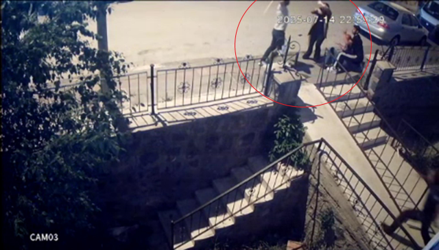 5 erkek engelli kadını tekme ve sopalarla darp edip silah çekti