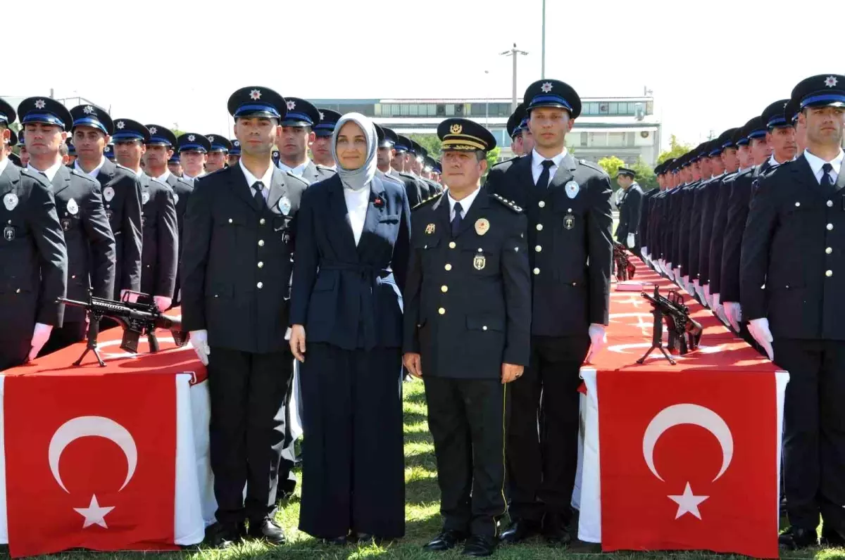 225 Yeni Polis Adayı Mezun Oldu