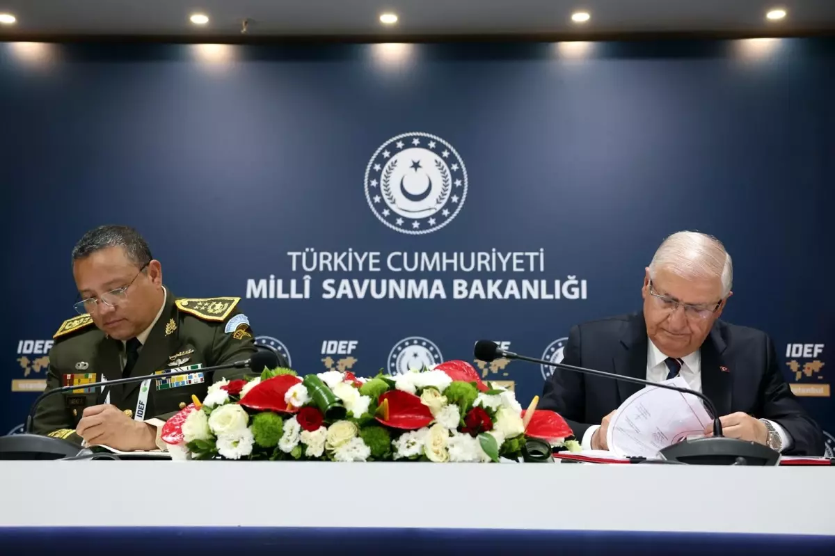 Bakan Güler, IDEF 2025\'te ABD ve Guatemala ile Görüştü