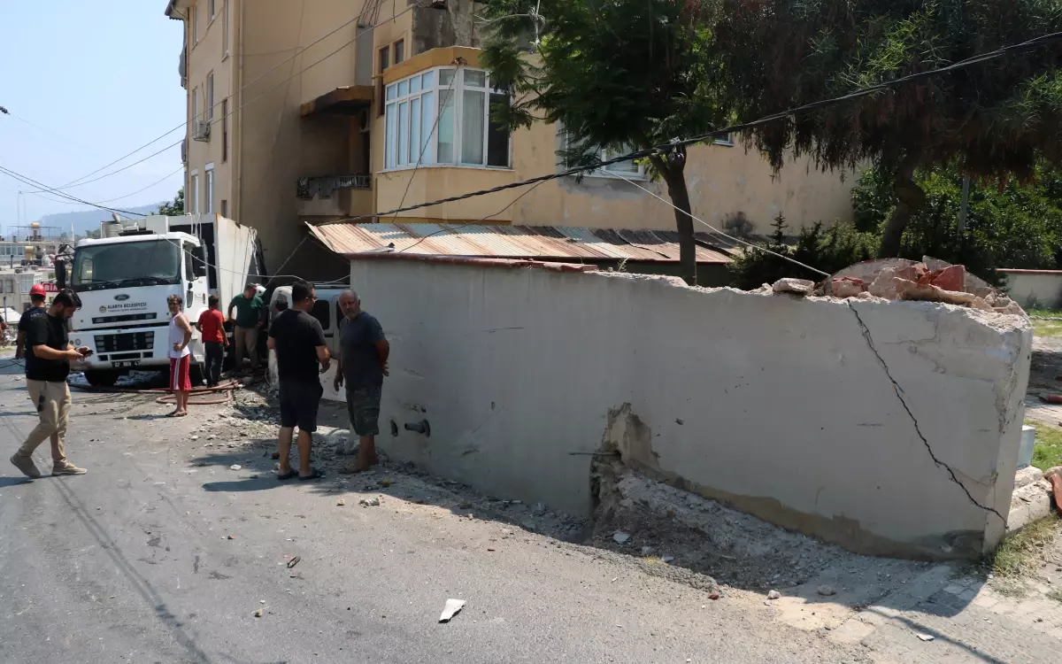 Çöp Kamyonu Kaza Yaptı, Büyük Felaketten Dönüldü