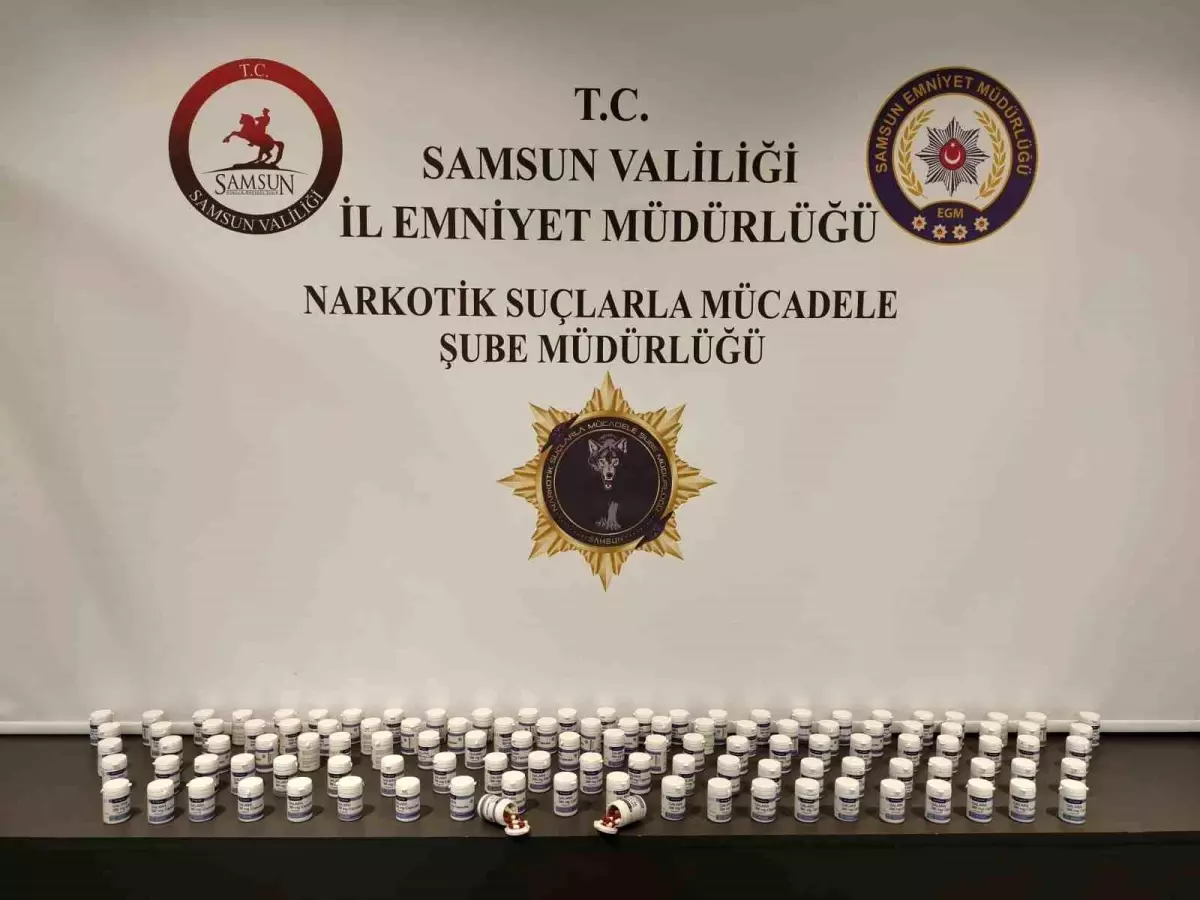 Samsun\'da 7 Bin 336 Sentetik Ecza Ele Geçirildi
