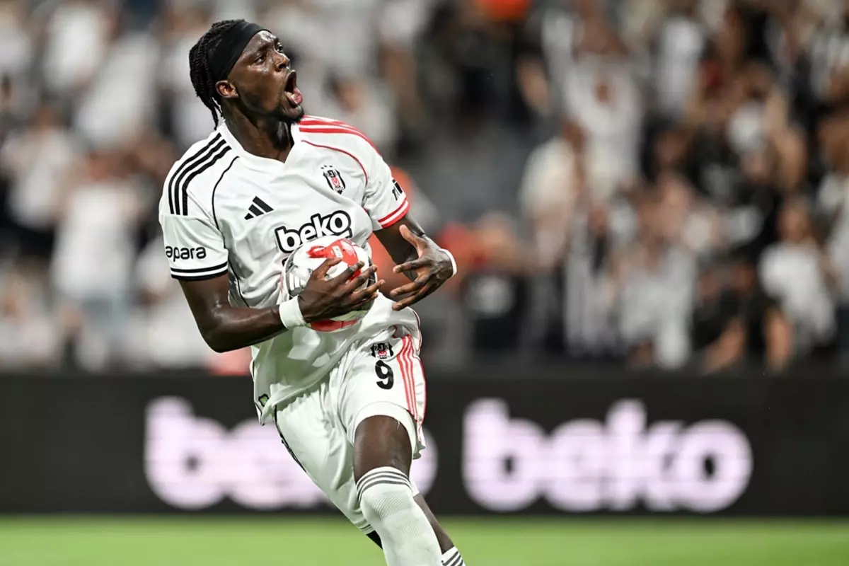 Abraham\'dan Shakhtar Donetsk\'e tepki: Tur bitmiş gibi sevindiler, onlara göstereceğiz