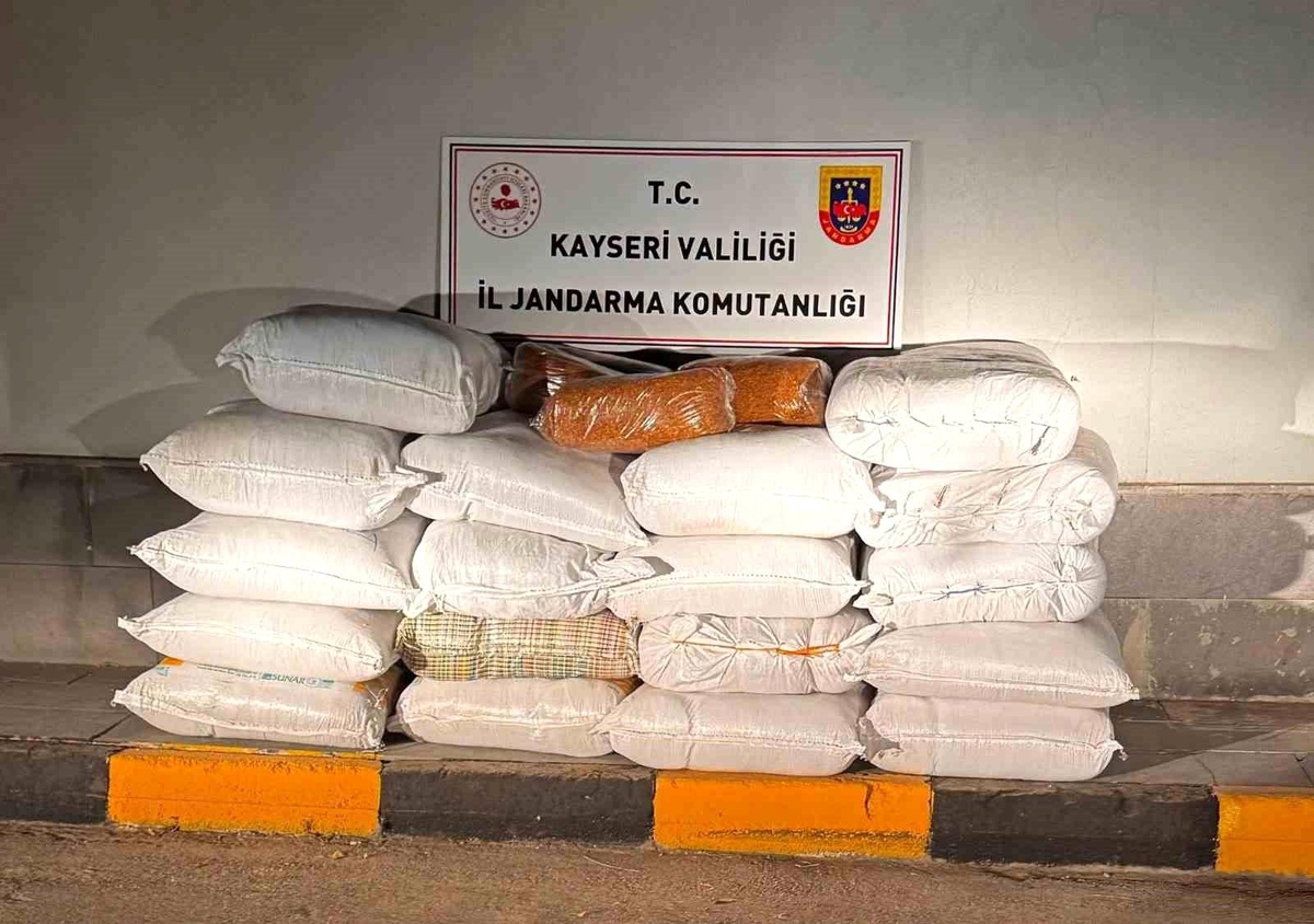 Kayseri\'de 750 Kilo Kıyım Tütün Ele Geçirildi