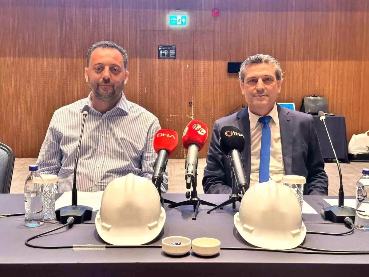 Mühendisler Sendikaları Sorunları Gündeme Getirdi
