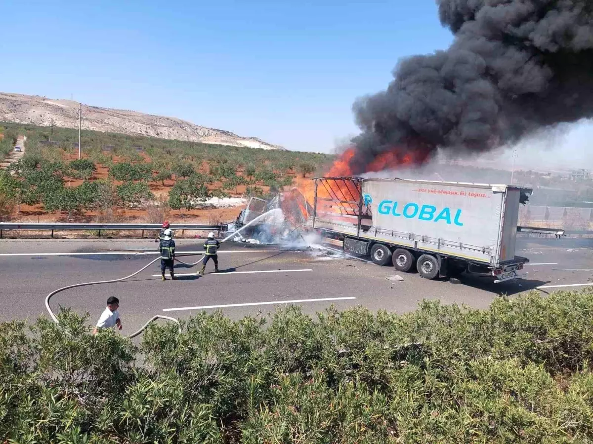 Gaziantep\'te Tır Kazası: 1 Yaralı