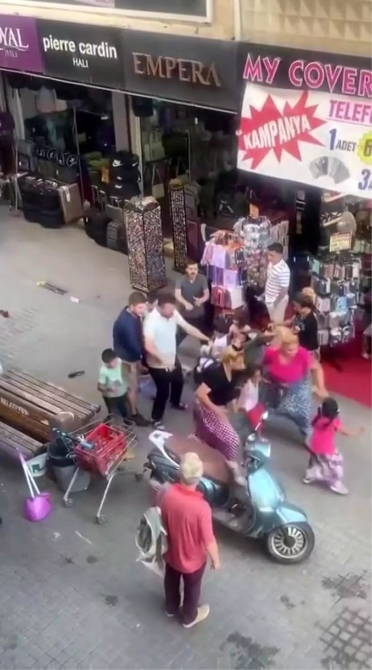 Pendik\'te Kadın Kavgası