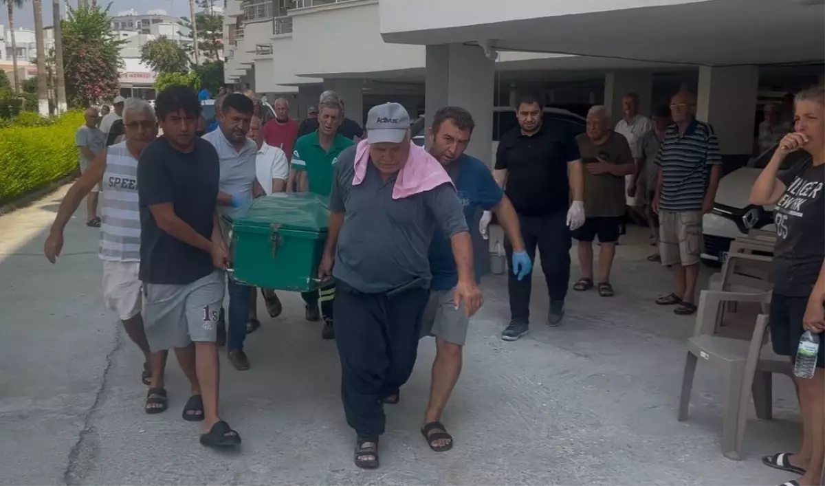 Sanatçı Nurettin Rençber\'in doktor yeğeni evinde ölü bulundu
