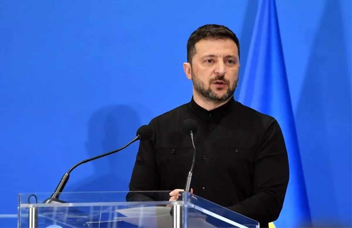 Zelenskiy\'den Yolsuzluk Yasasında Geri Adım