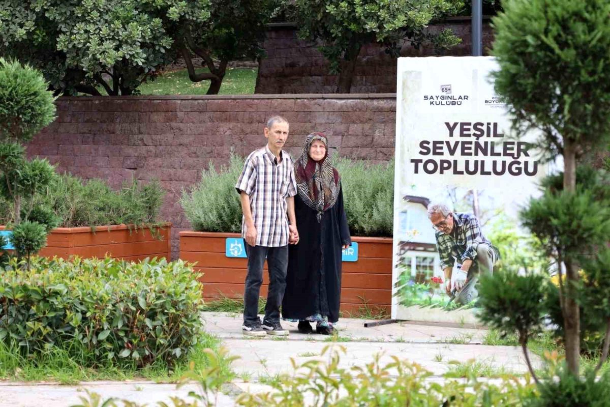 Kocaeli\'de 45 Yıllık Evliliklerin Sırrı: Saygı ve Sevgi