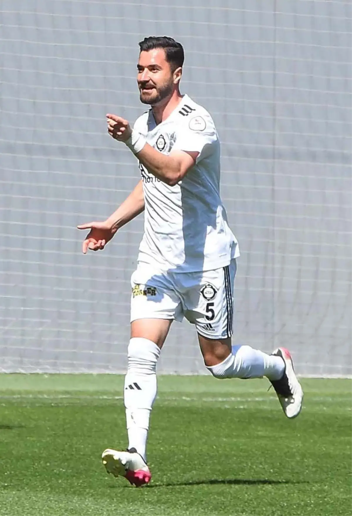 Altay\'da Sefa Özdemir Takıma Döndü
