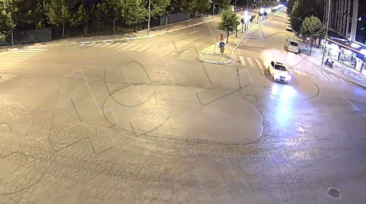 Isparta\'da Drift Yapan Sürücü Yakalandı