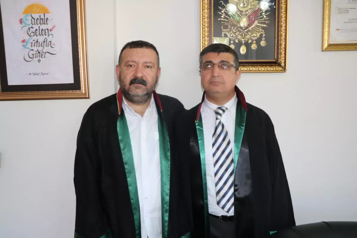 Görme Engelli Öğretmenden Avukatlık Başarısı