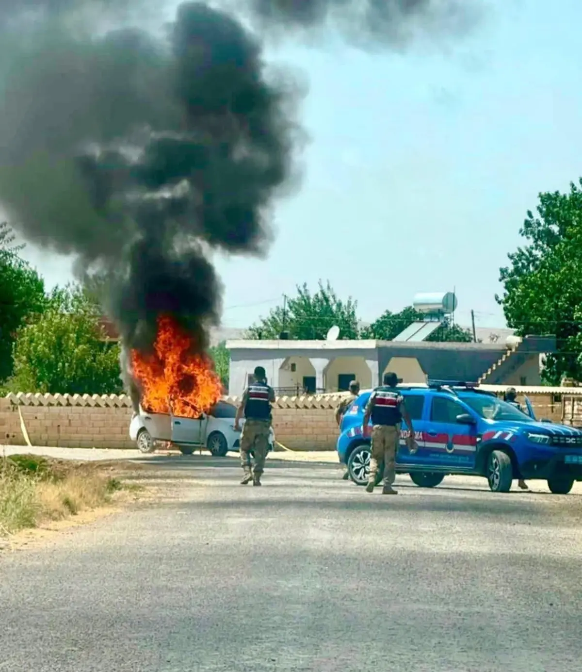 Şanlıurfa\'da Aileler Arasında Kavga: 8 Yaralı