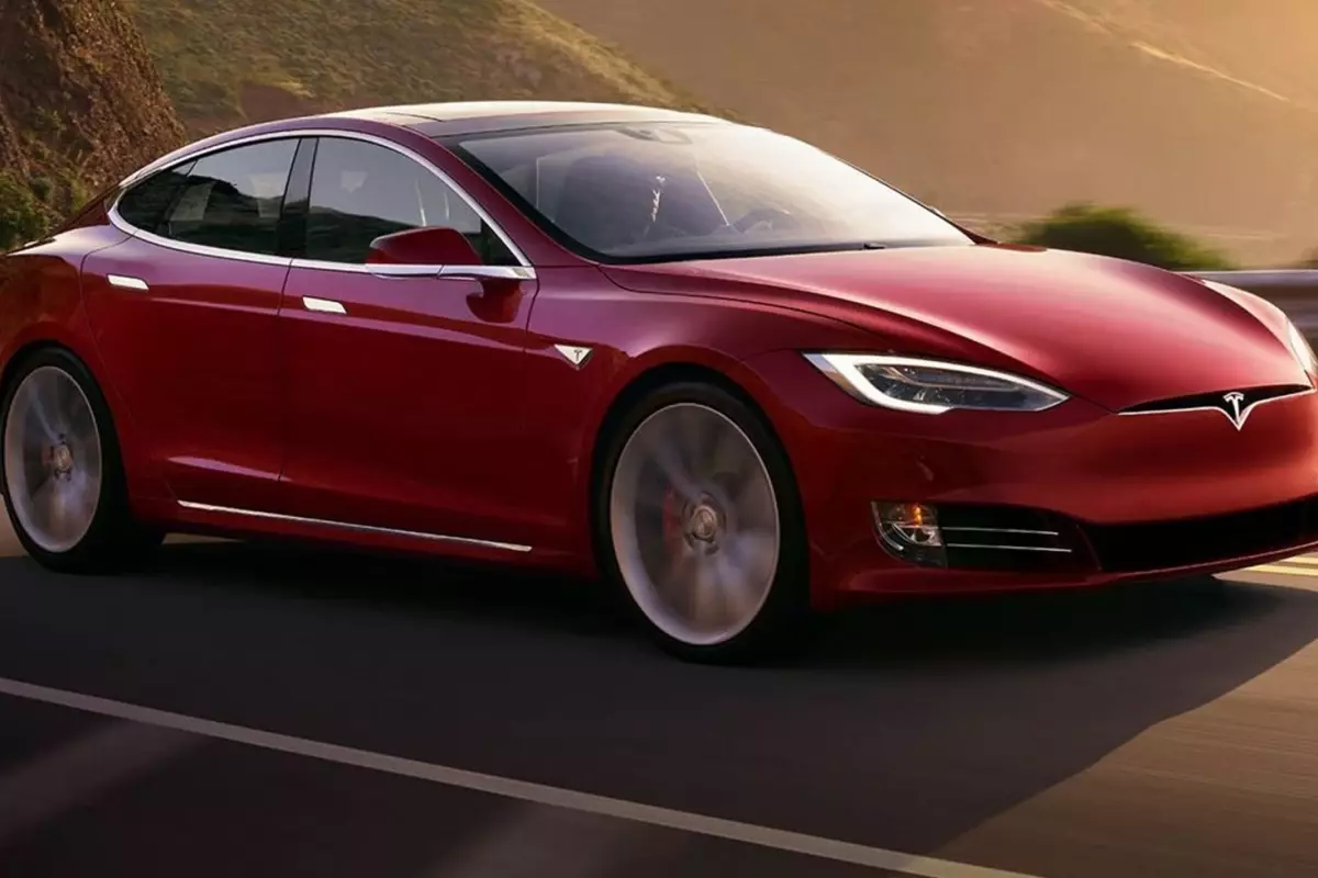 Tesla\'dan ÖTV hamlesi! Siparişi olanların fiyatı korunacak