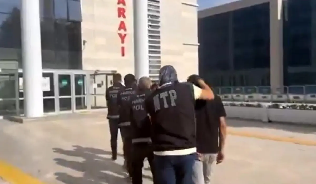 Elazığ\'da Uyuşturucu Operasyonu: 10 Tutuklama