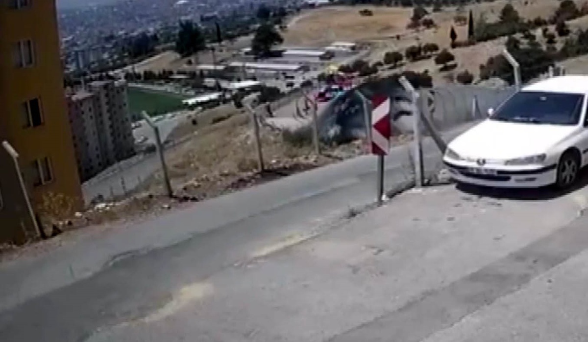 Kahramanmaraş\'ta Kaza: Sürücü Yaralandı