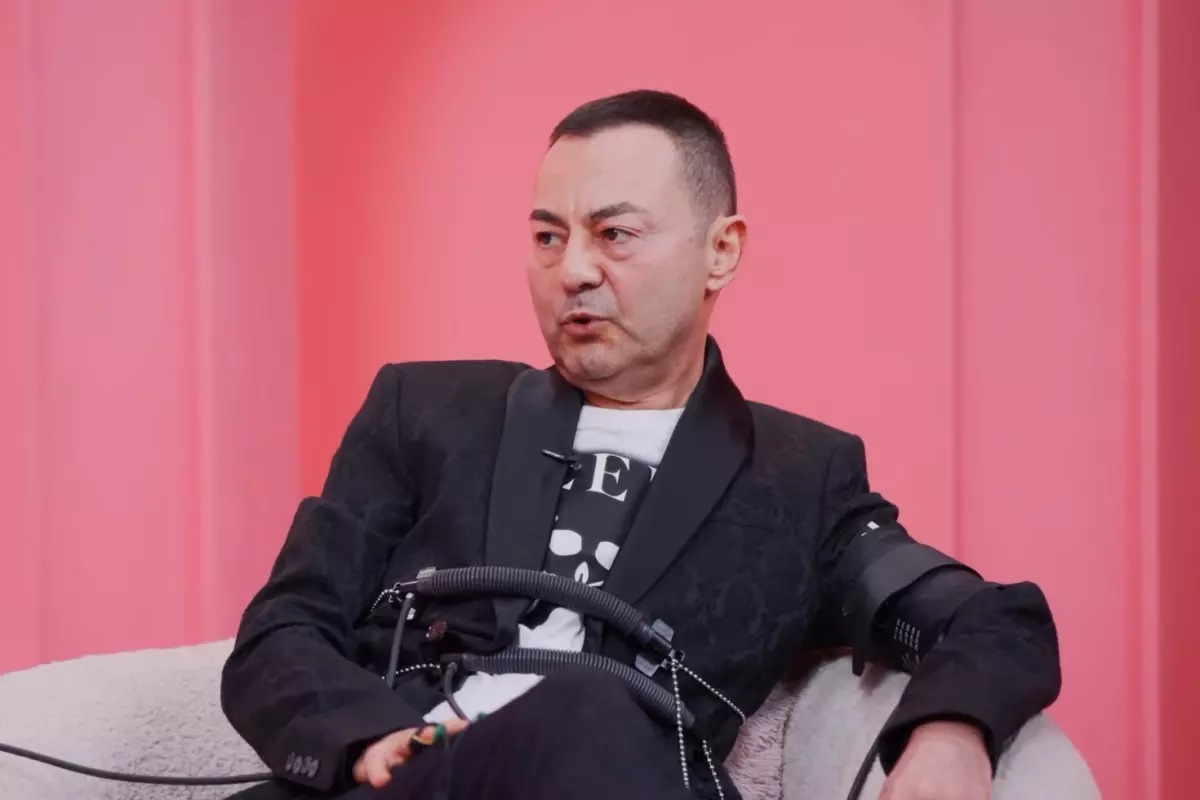 Serdar Ortaç\'ı yalan makinesine bağladılar, yıllar sonra Tarkan pişmanlığını anlattı