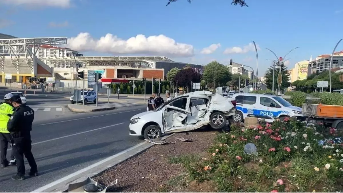 Yozgat\'ta Kaza: 1 Ölü, 2 Yaralı