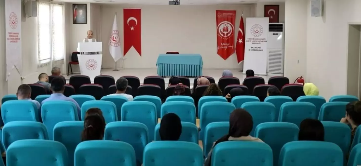 Erzincan\'da Aile Hukuku Söyleşisi Yapıldı