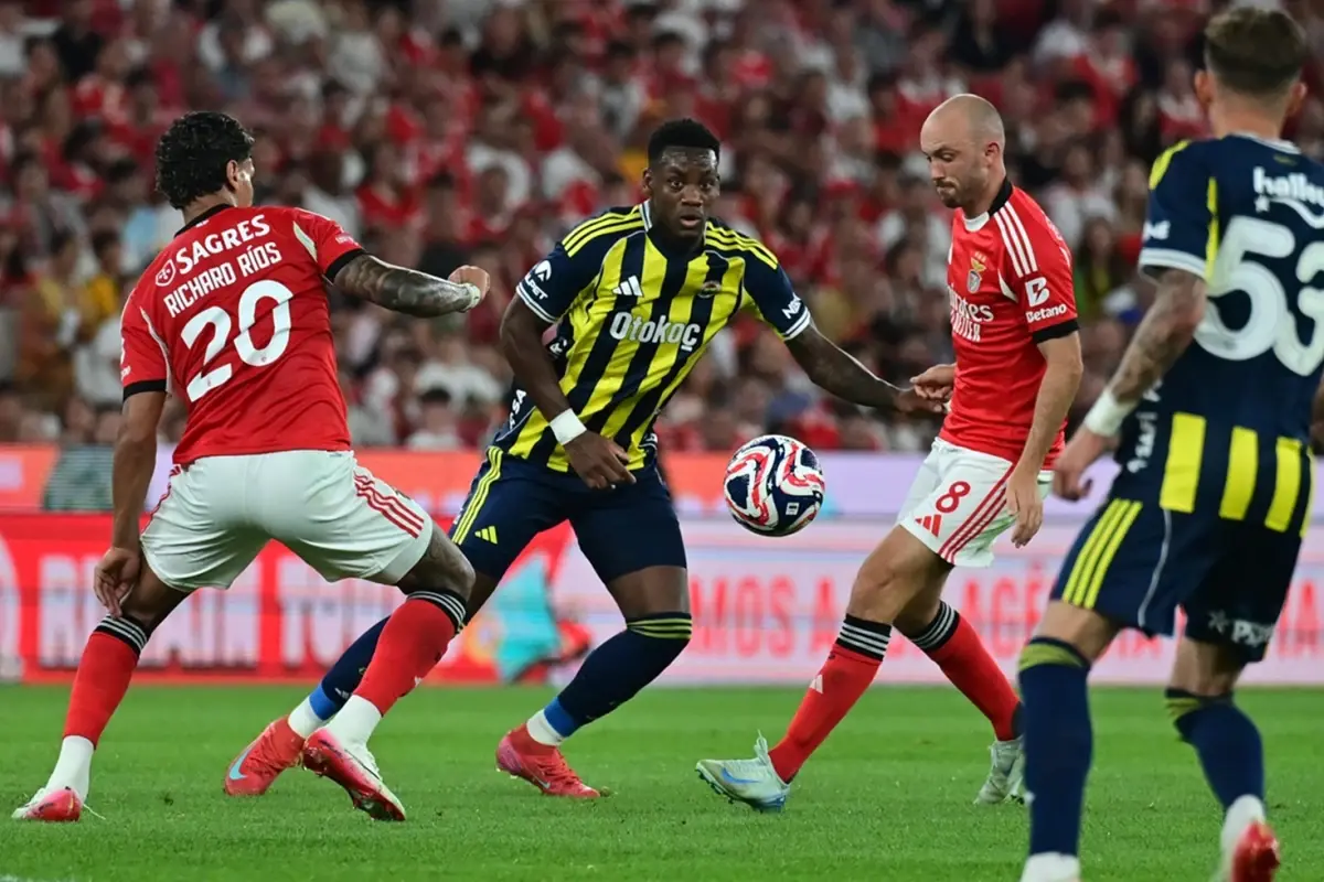 Fenerbahçe\'ye 2 farklı skordan dönüş de yetmedi