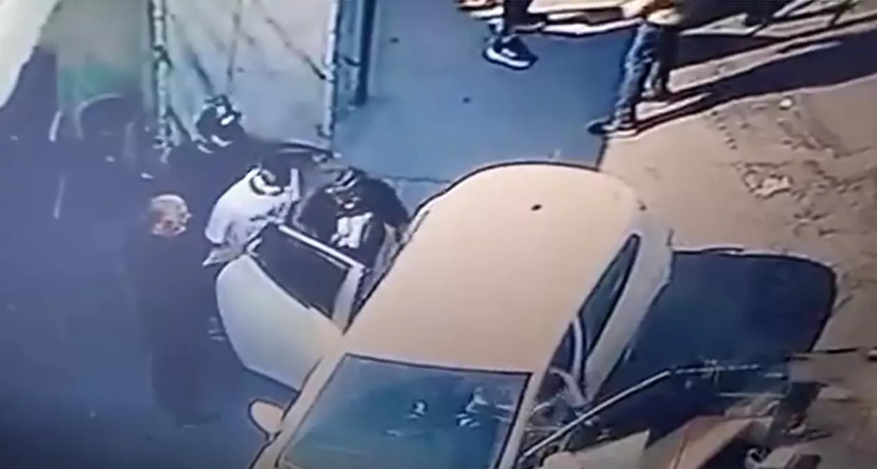 Esenyurt\'ta Hırsızlık: İki Çocuk Gözaltında