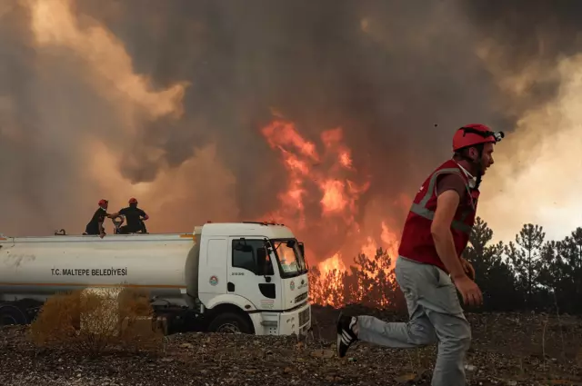 Uşak, Kahramanmaraş ve İzmir Bornova'da yangınlar söndürüldü