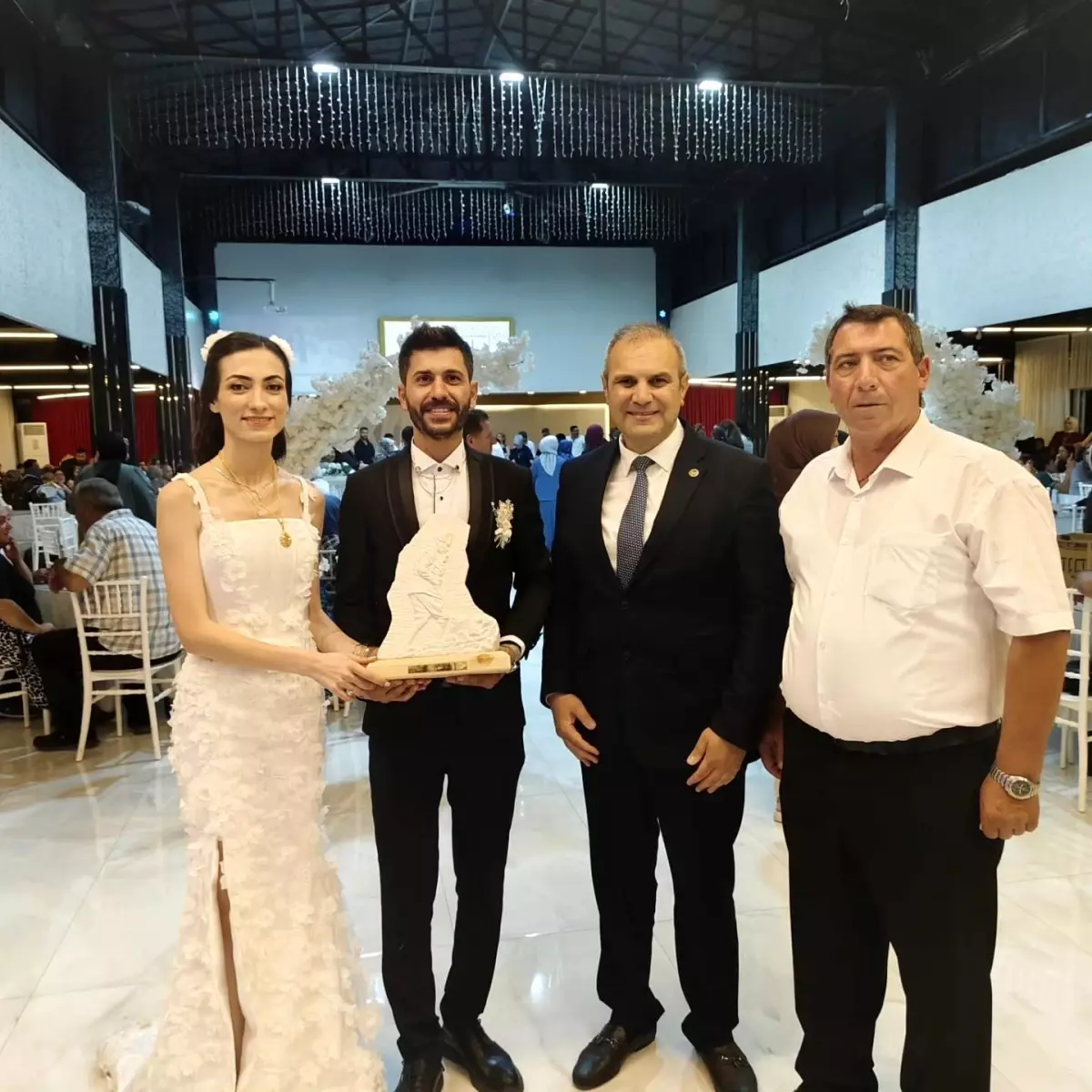 Bayırköy Belediye Başkanı Dilsiz, Düğün Törenlerine Katıldı