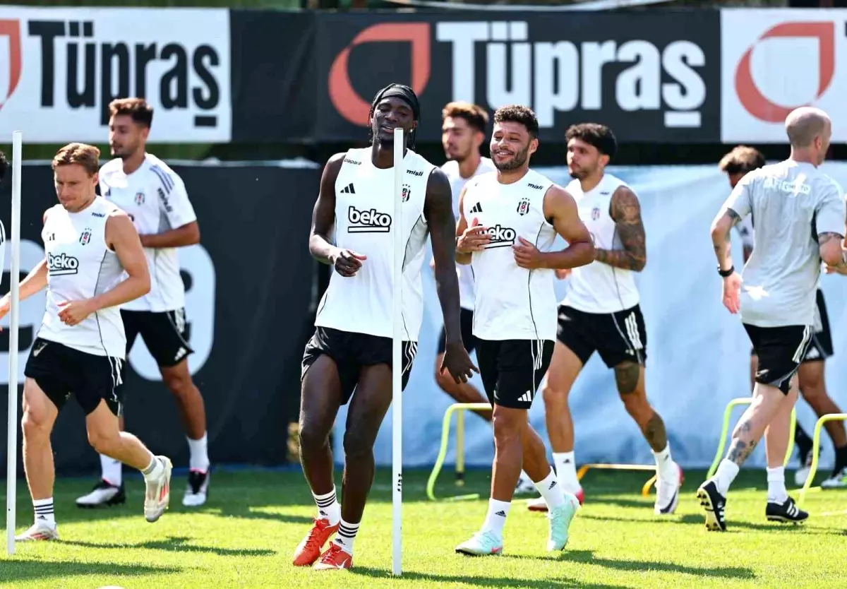 Beşiktaş Shakhtar Maçı Hazırlıklarına Devam Ediyor